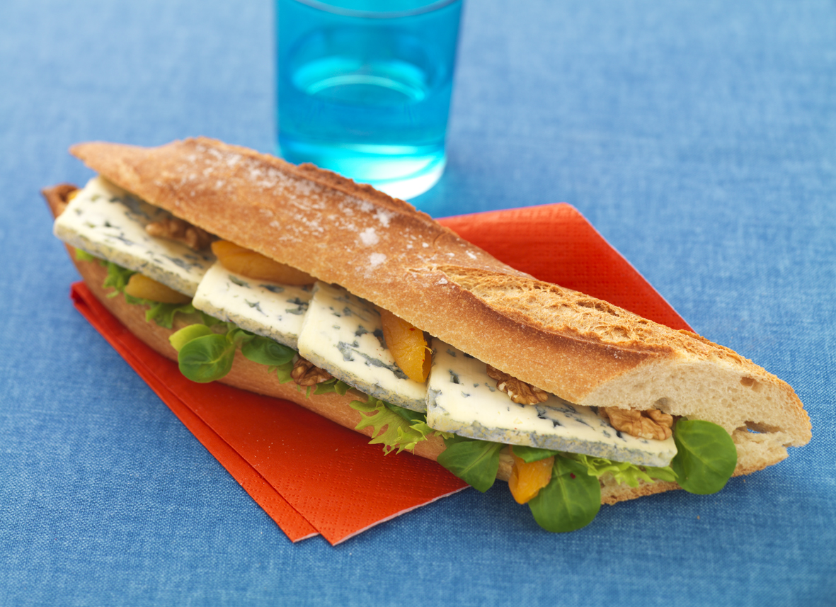 Sandwich au Bleu et Fruits Secs Ligueil
